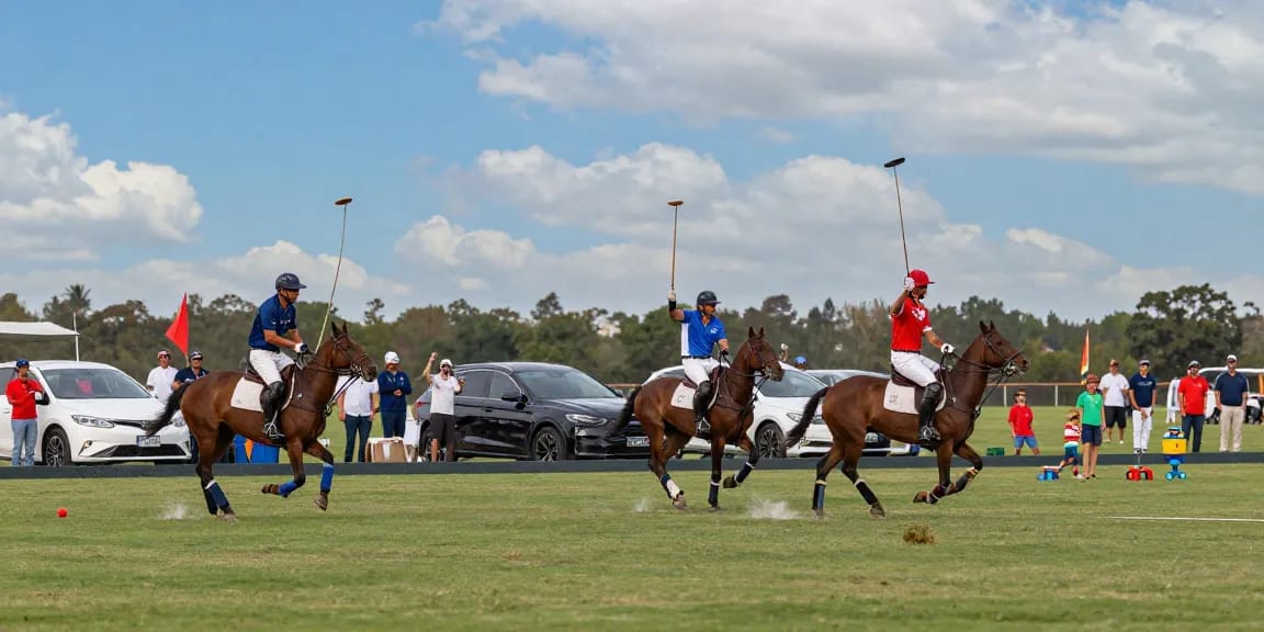 Pertandingan polo Polo4d yang dinamis dengan atlet dan penonton yang bersemangat